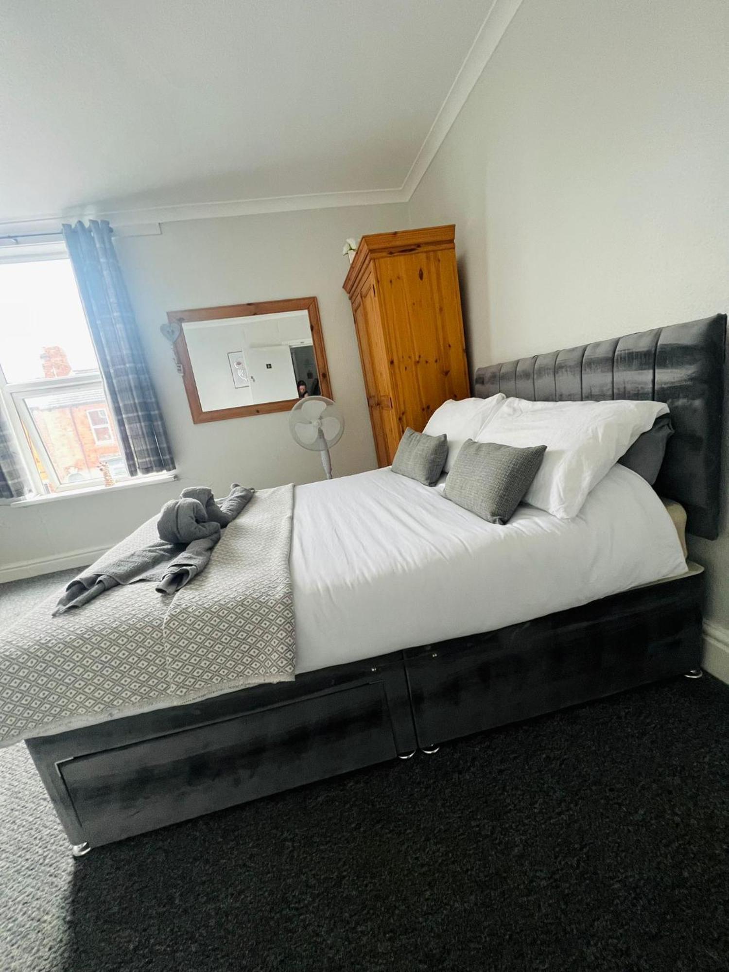 Lincoln City Centre Rooms P&S Exterior foto